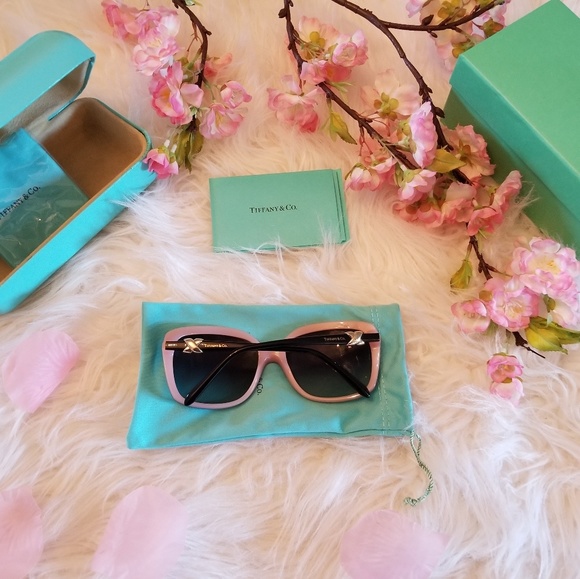 Tiffany & Co. Accessories - 🎀💎Authentic TIFFANY & Co. Sunglasses